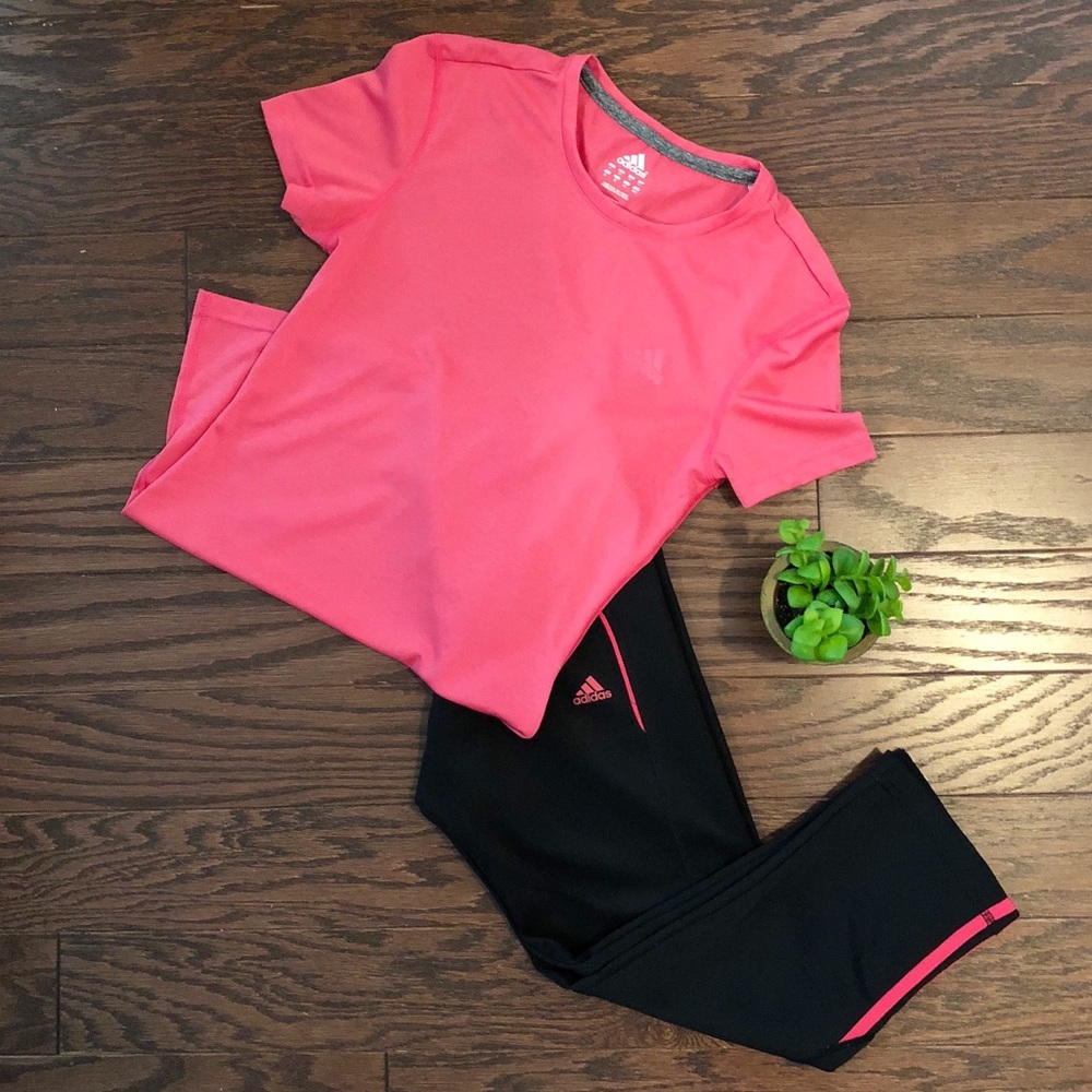 Women’s XS Adidas Climalite Scoop-neck Top